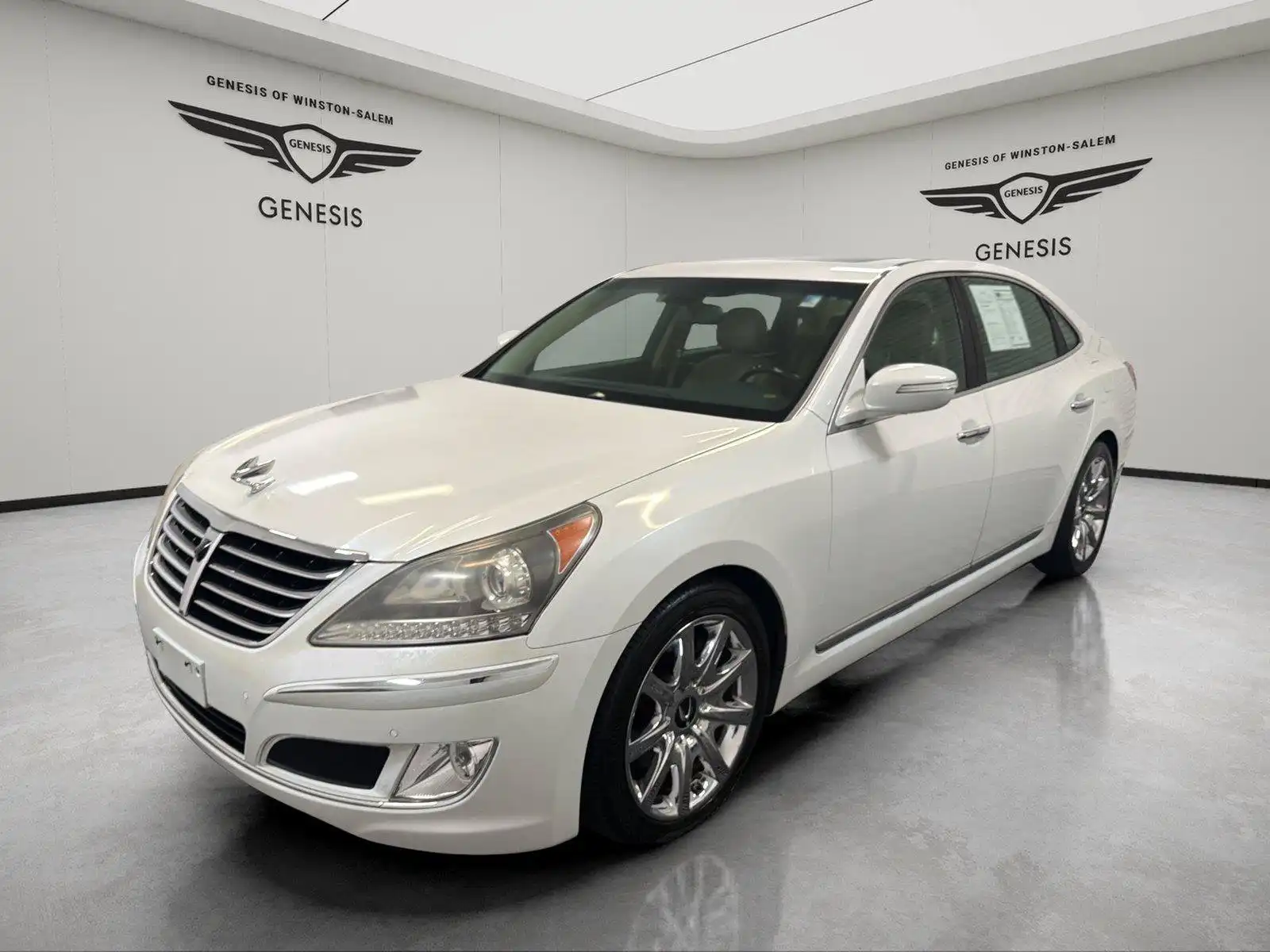 2011 Hyundai Equus Ultimate's photo