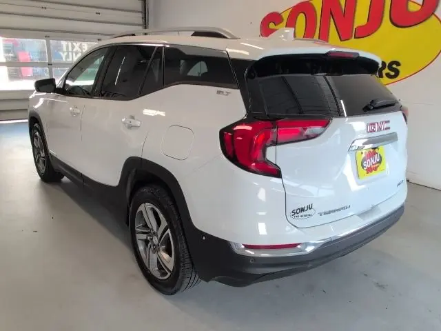 2021 GMC Terrain SLT AWD photo 3