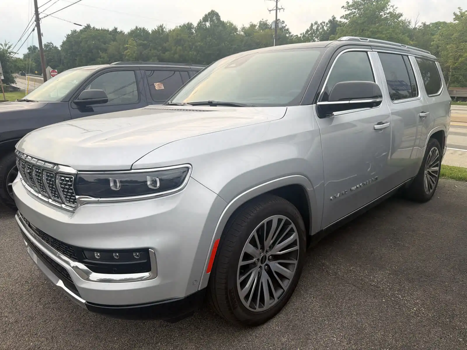 2025 Jeep Grand Wagoneer Series I 4WD's photo