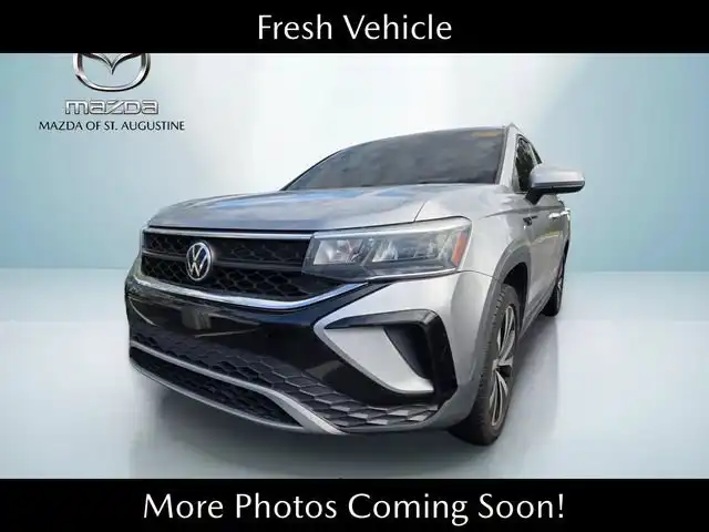 2022 Volkswagen Taos 1.5T SE 4Motion's photo