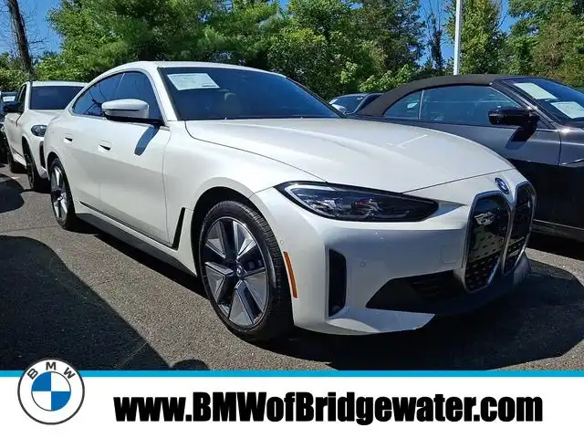 2024 BMW i4 eDrive35's photo