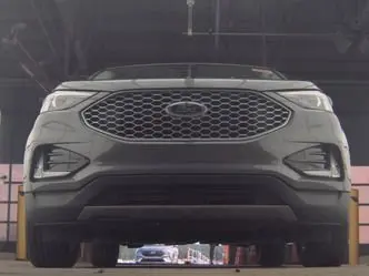 2024 Ford Edge SEL AWD photo 3