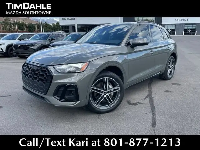 2023 Audi Q5 55 e Premium Plus photo 3