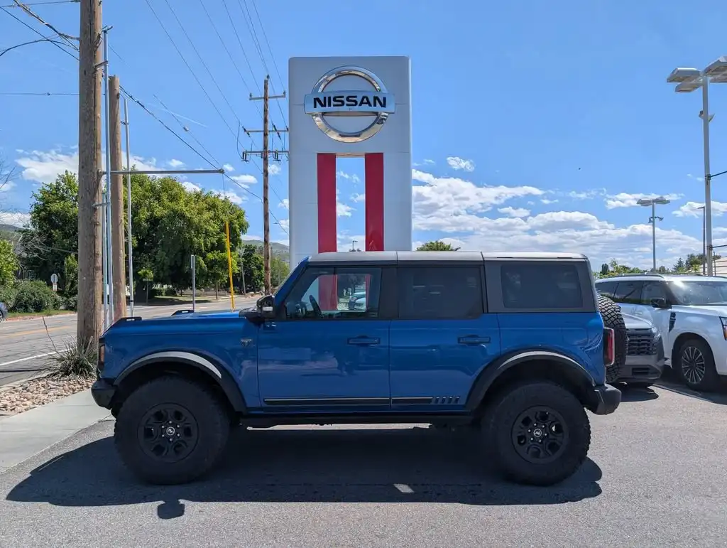 2021 Ford Bronco First Edition Advanced 4x4's photo