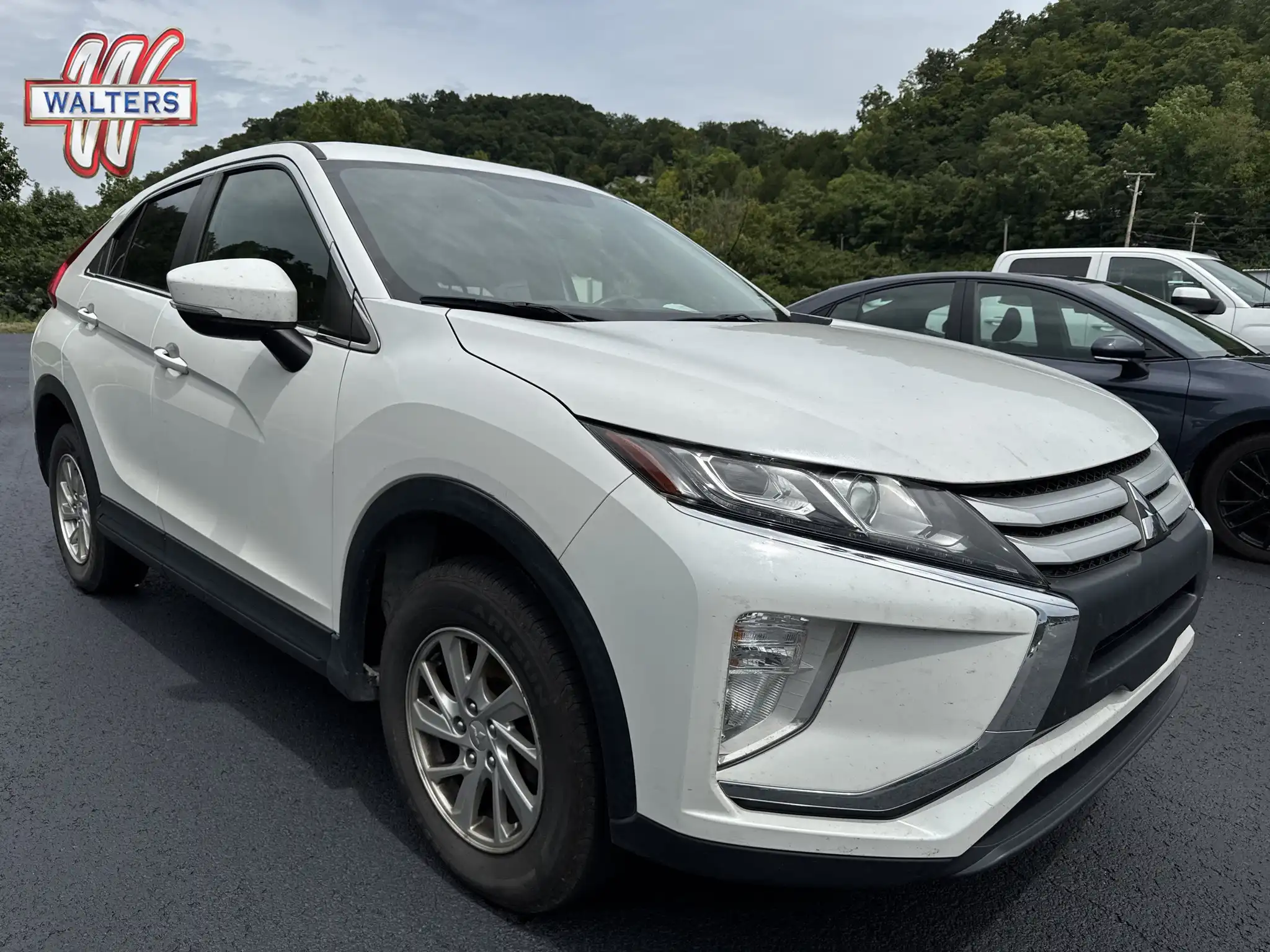 2019 Mitsubishi Eclipse Cross ES S-AWC's photo