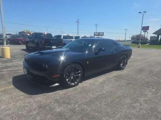 2022 Dodge Challenger R/T Scat Pack's photo