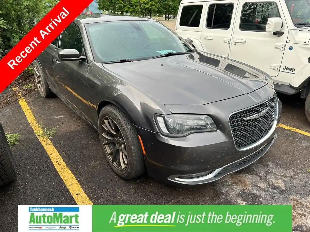 2018 Chrysler 300 S AWD's photo