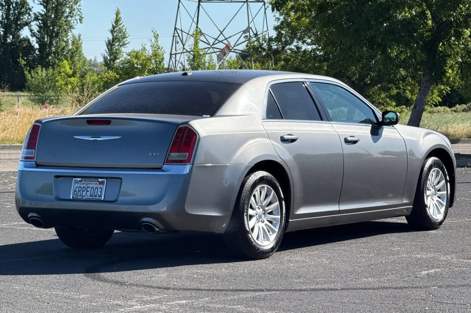 2012 Chrysler 300 Base photo 4