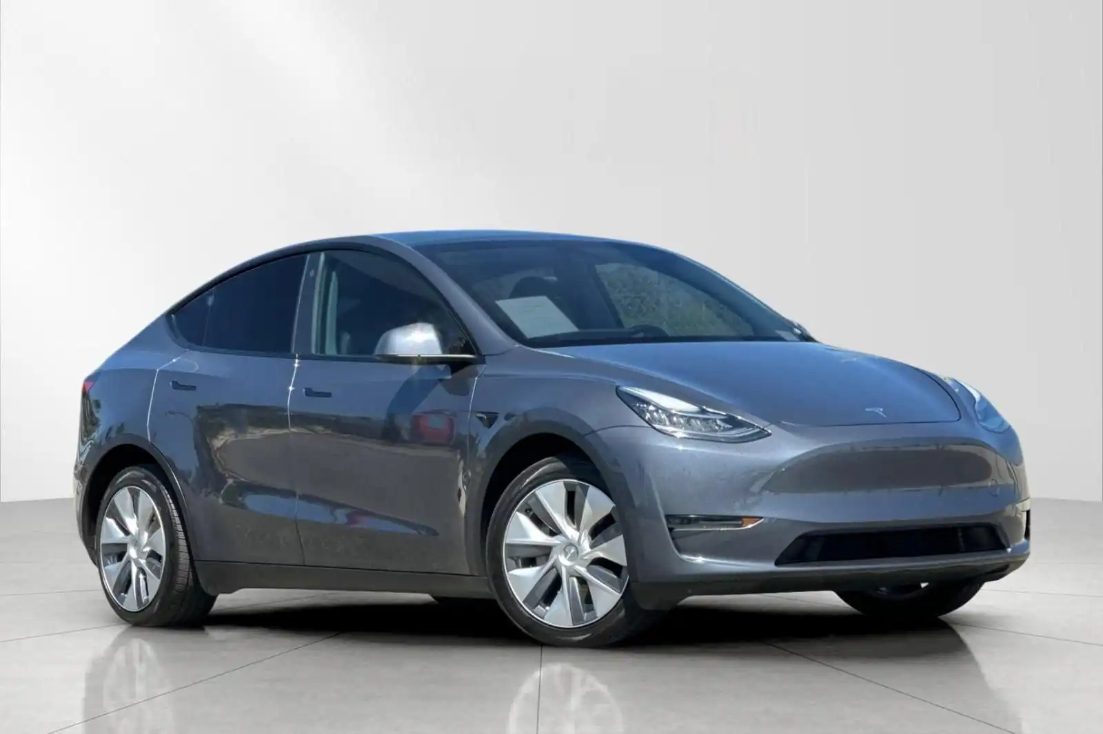 2023 Tesla Model Y Long Range Dual Motor All-Wheel Drive's photo