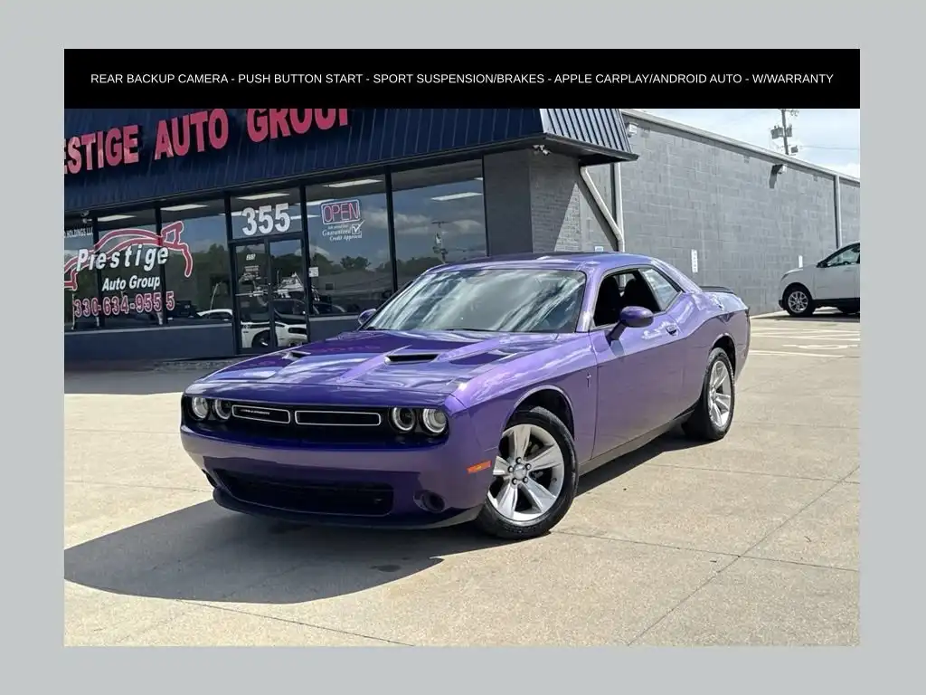 2023 Dodge Challenger SXT Auto's photo