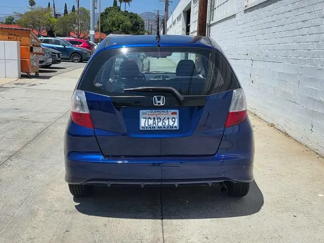 2013 Honda Fit Auto photo 5