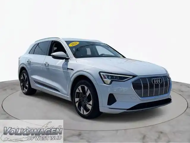 2021 Audi e-tron 95 kWh Premium quattro's photo
