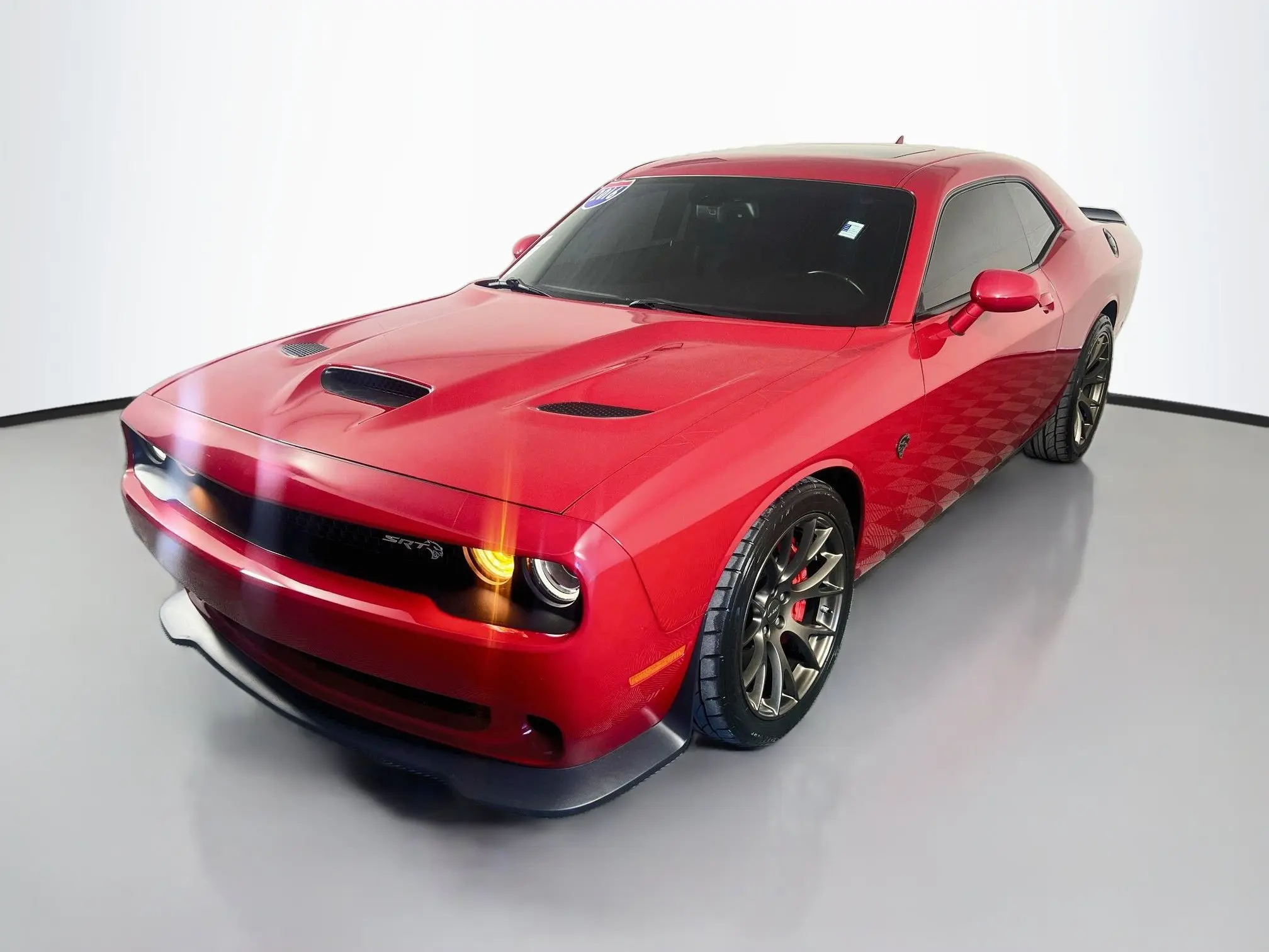 2016 Dodge Challenger SRT Hellcat photo 4