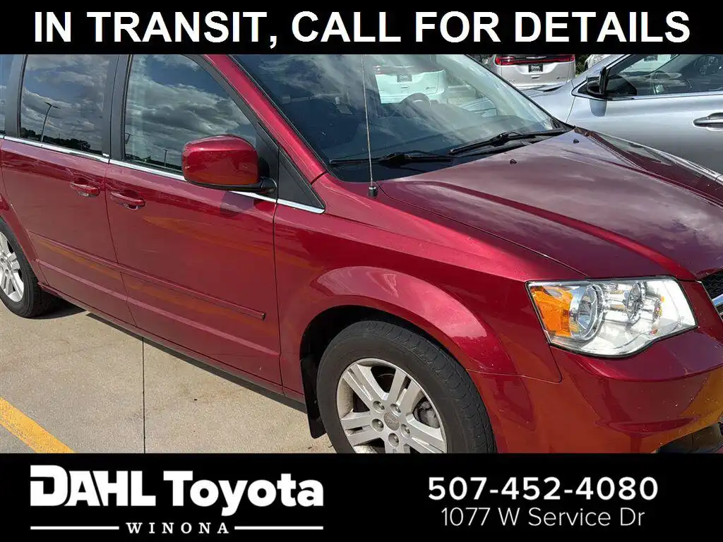 2011 Dodge Grand Caravan Crew FWD's photo
