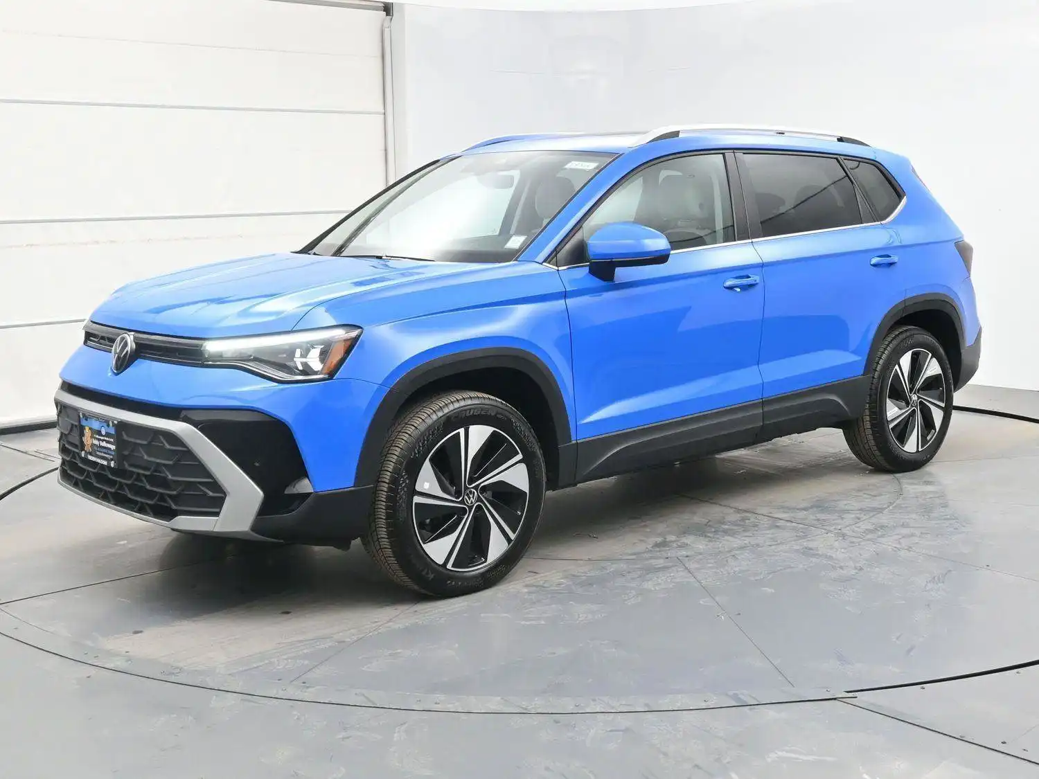 2025 Volkswagen Taos 1.5T SE 4Motion's photo