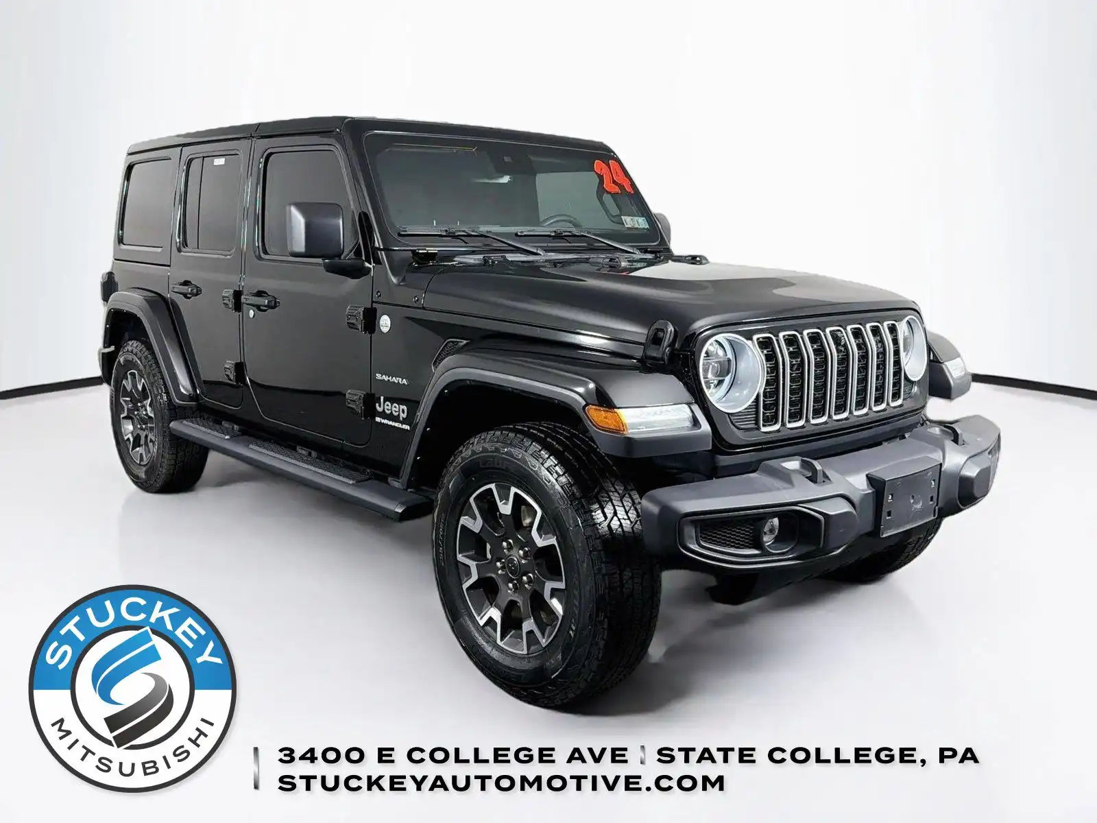 2024 Jeep Wrangler Sahara's photo