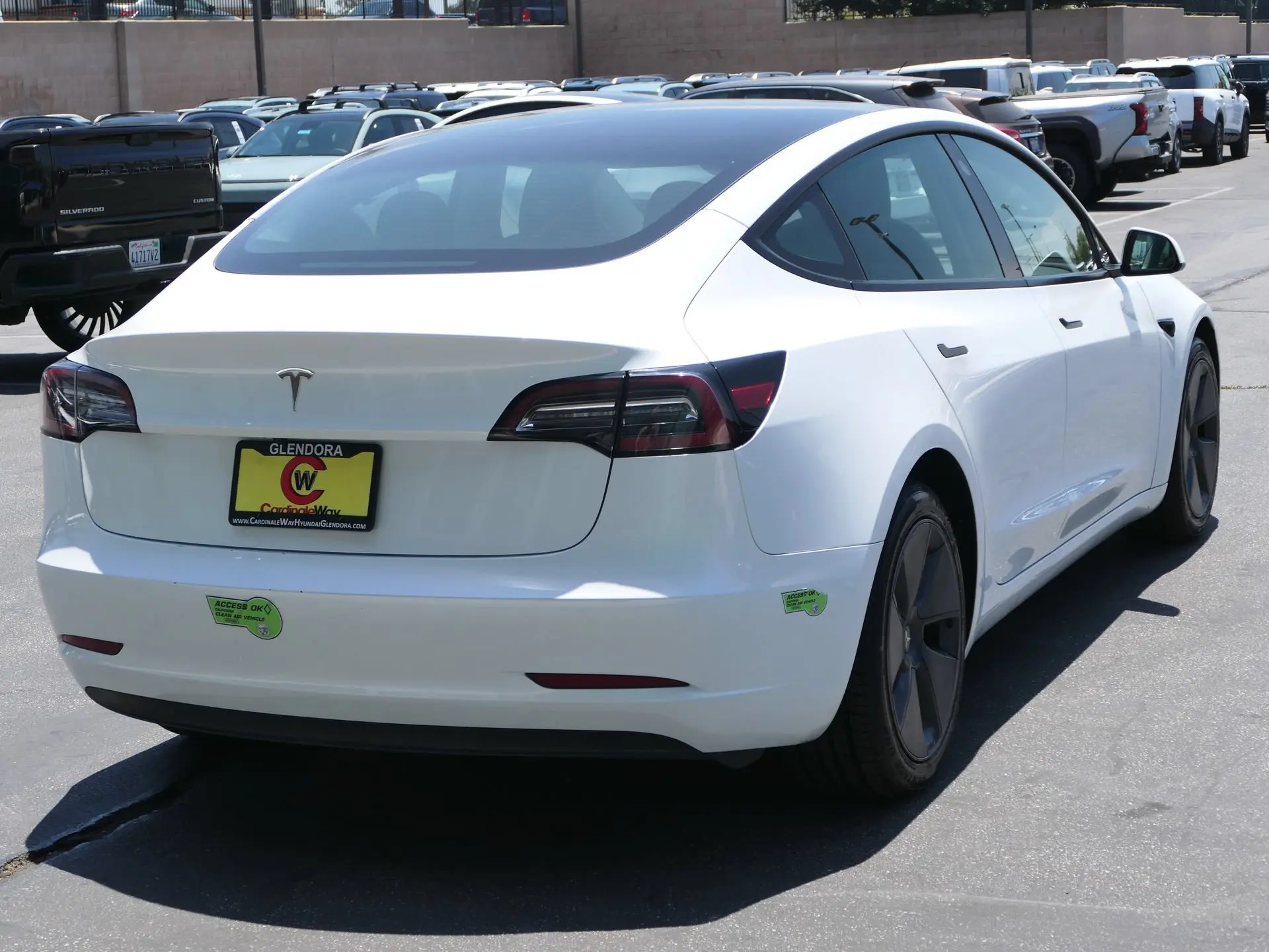 2023 Tesla Model 3 Base photo 3
