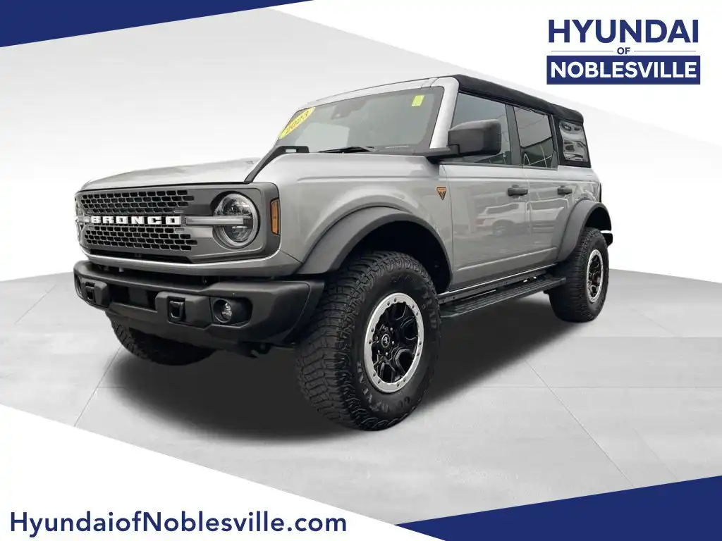 2023 Ford Bronco Badlands 4x4's photo