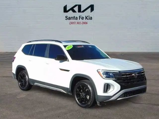 2024 Volkswagen Atlas 2.0T Atlas Peak Edt SE w/Tech 4MOTION's photo