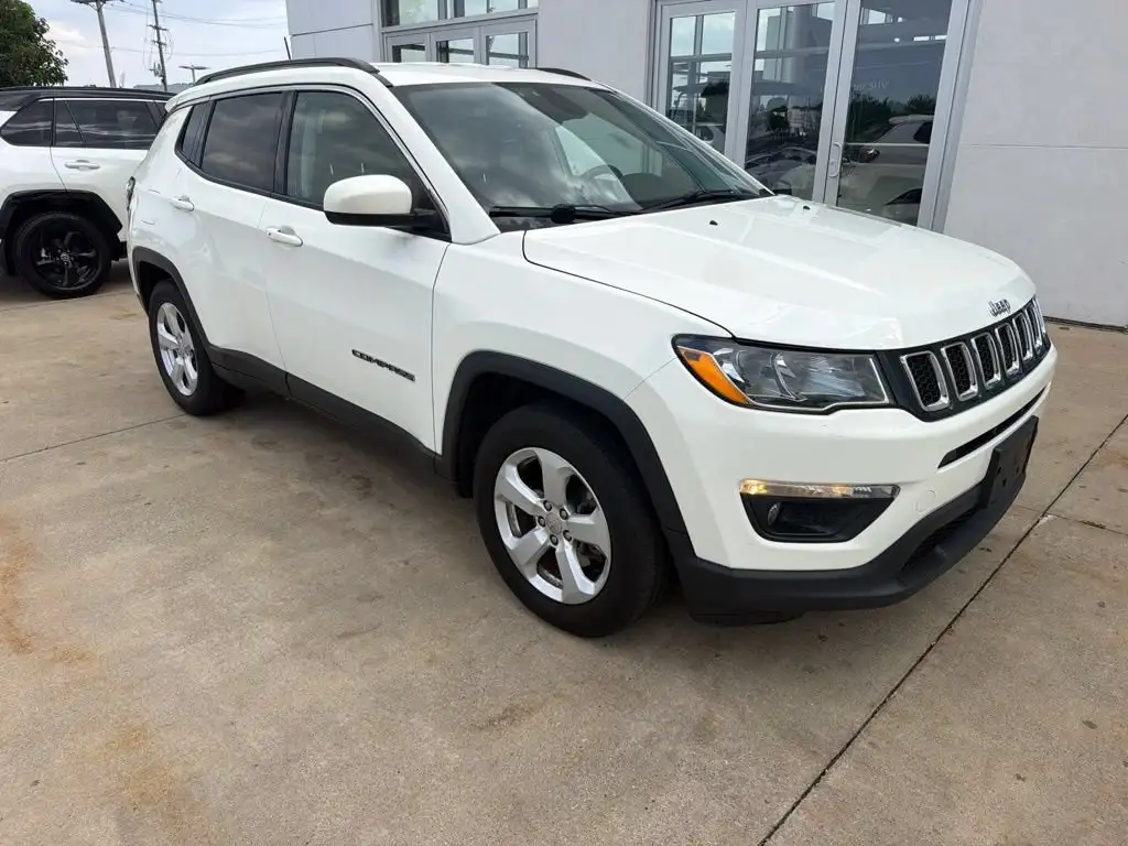 2018 Jeep Compass Latitude's photo