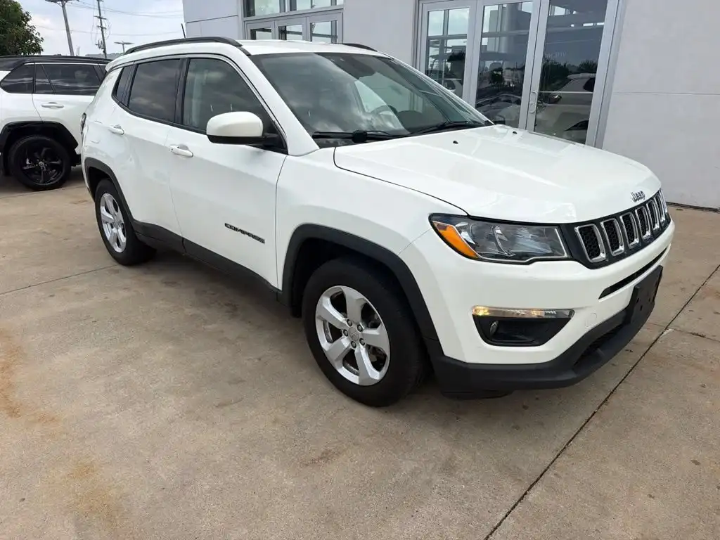 2018 Jeep Compass Latitude's photo