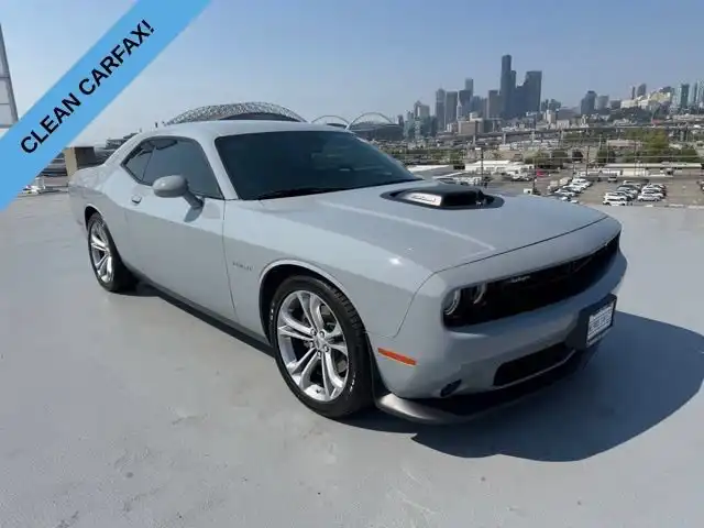 2022 Dodge Challenger R/T's photo