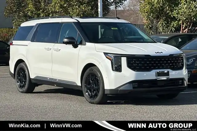 2026 Kia Sedona SX HEV's photo