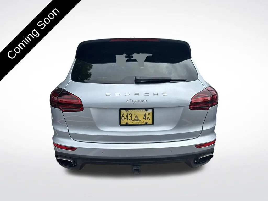 2017 Porsche Cayenne Platinum Edition photo 5