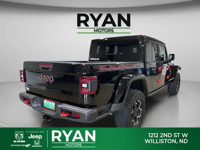 2023 Jeep Gladiator Rubicon photo 3