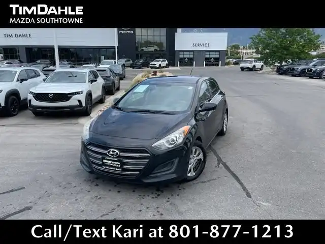 2016 Hyundai Elantra GT 2.0L 6-Speed A/T's photo