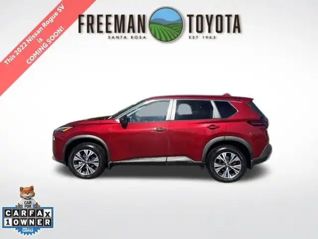 2022 Nissan Rogue SV FWD's photo