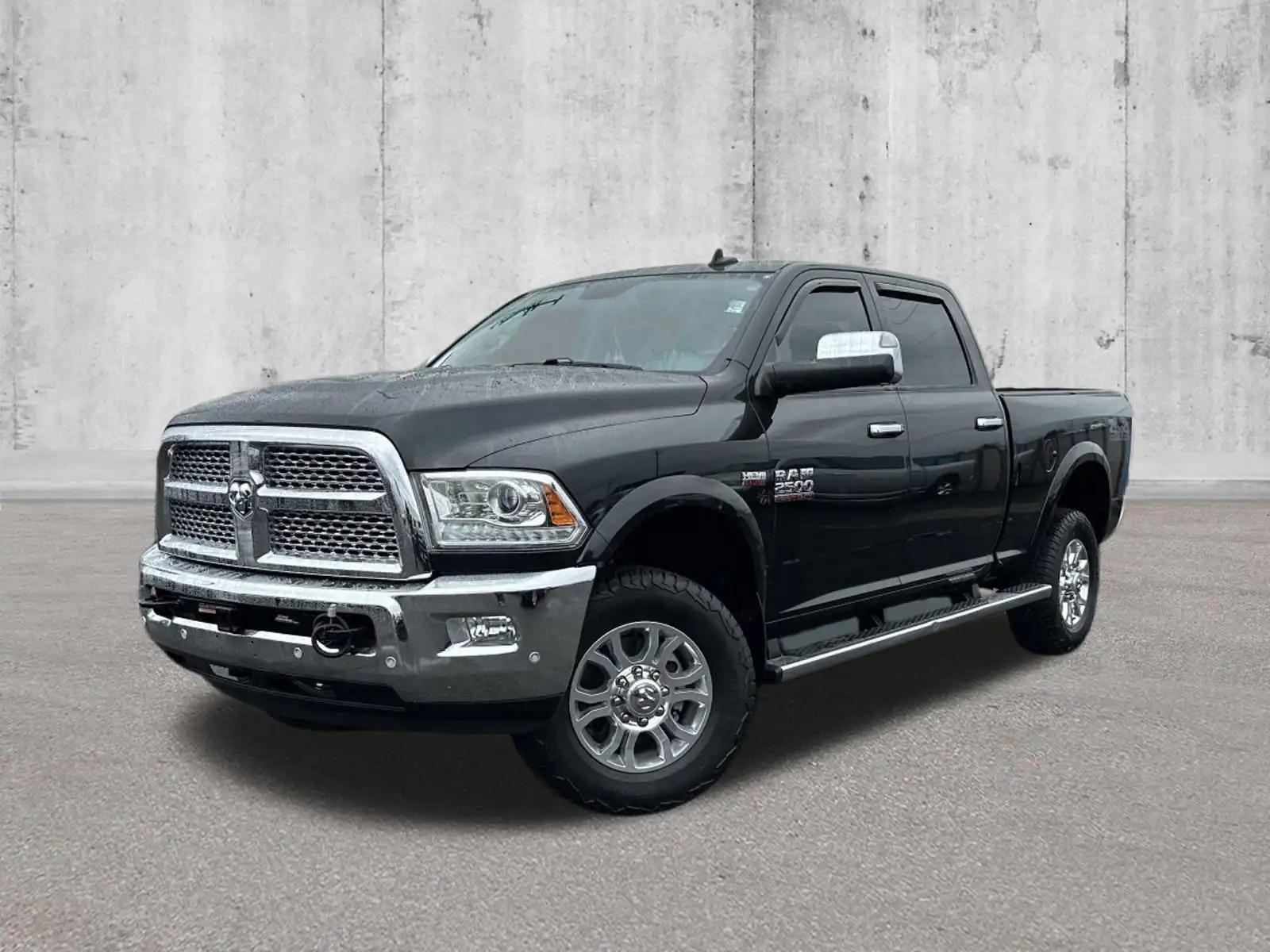 2018 RAM 2500 Laramie 4X4 Crew Cab SWB's photo
