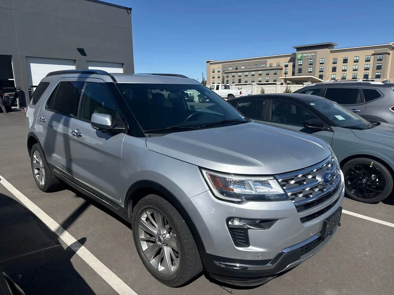 2019 Ford Explorer Limited 4WD's photo