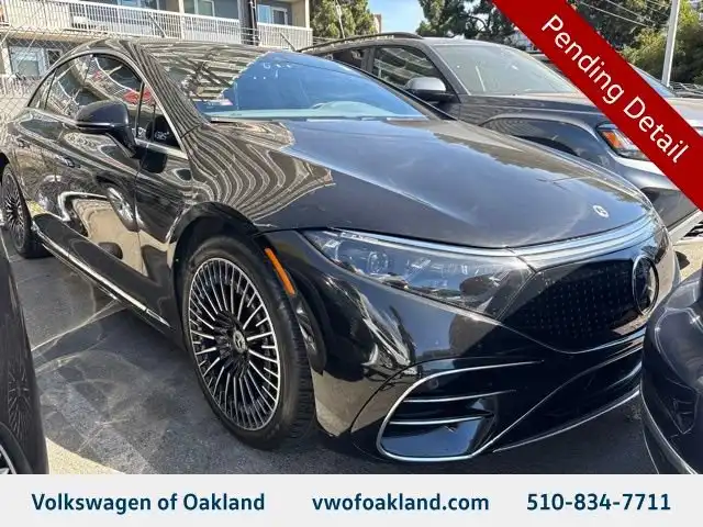 2022 Mercedes-Benz EQS's photo