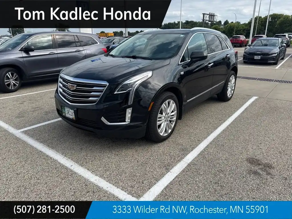 2017 Cadillac XT5 AWD Premium Luxury's photo