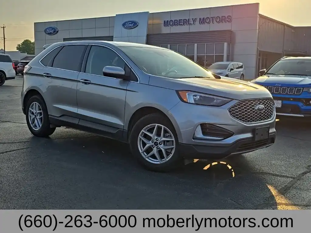 2024 Ford Edge SEL AWD's photo