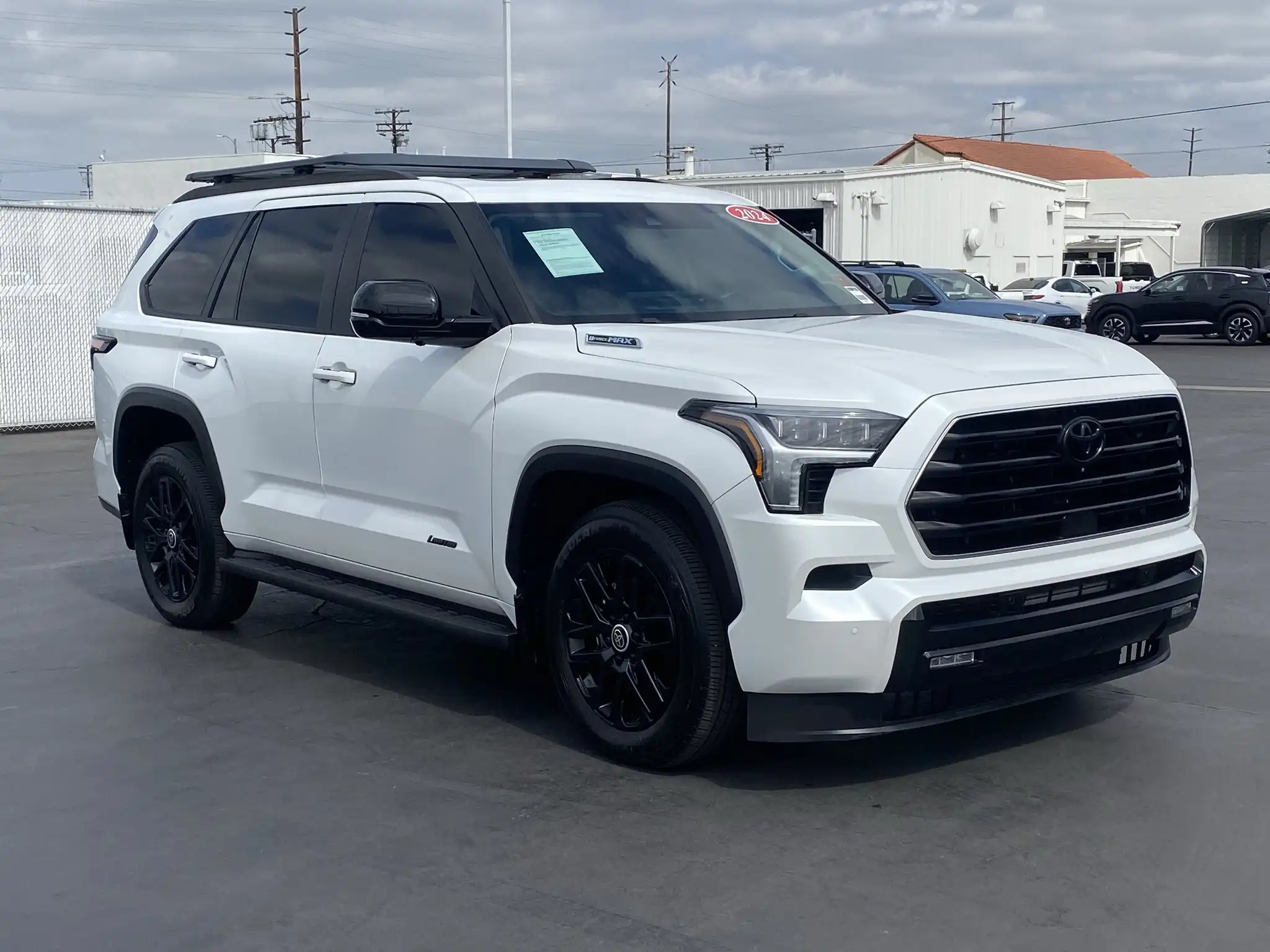 2024 Toyota Sequoia Limited 4WD i-FORCE MAX Hybrid's photo