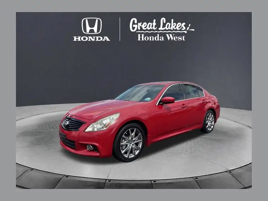 2013 INFINITI G Journey 37's photo