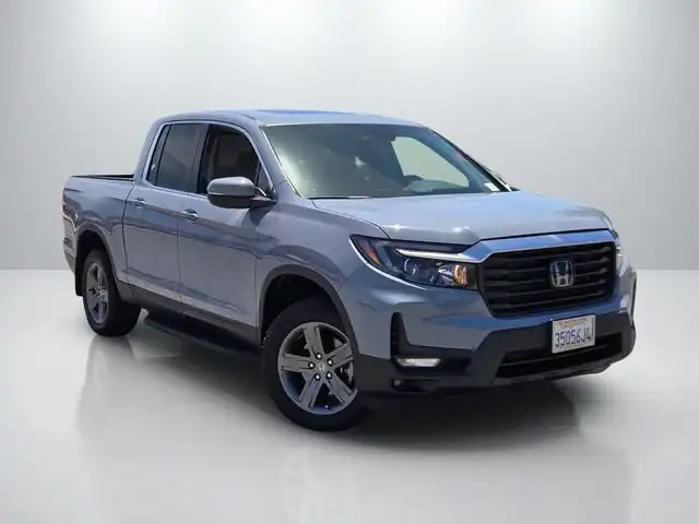2023 Honda Ridgeline RTL AWD's photo