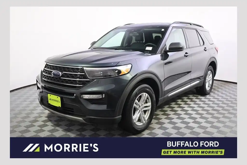 2024 Ford Explorer XLT 4WD's photo