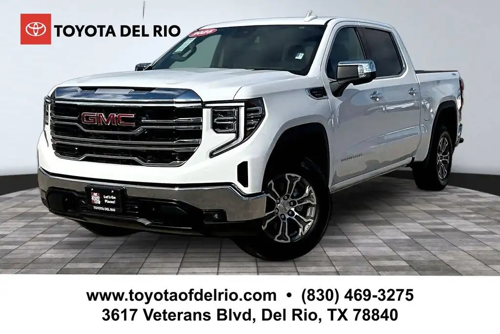 2025 GMC Sierra 4WD Crew Cab Short Box SLT's photo