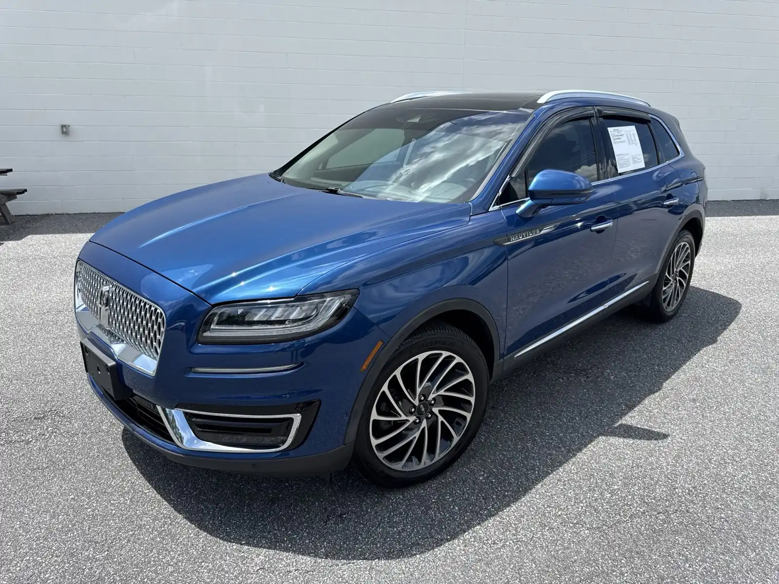 2020 Lincoln Nautilus Reserve AWD's photo