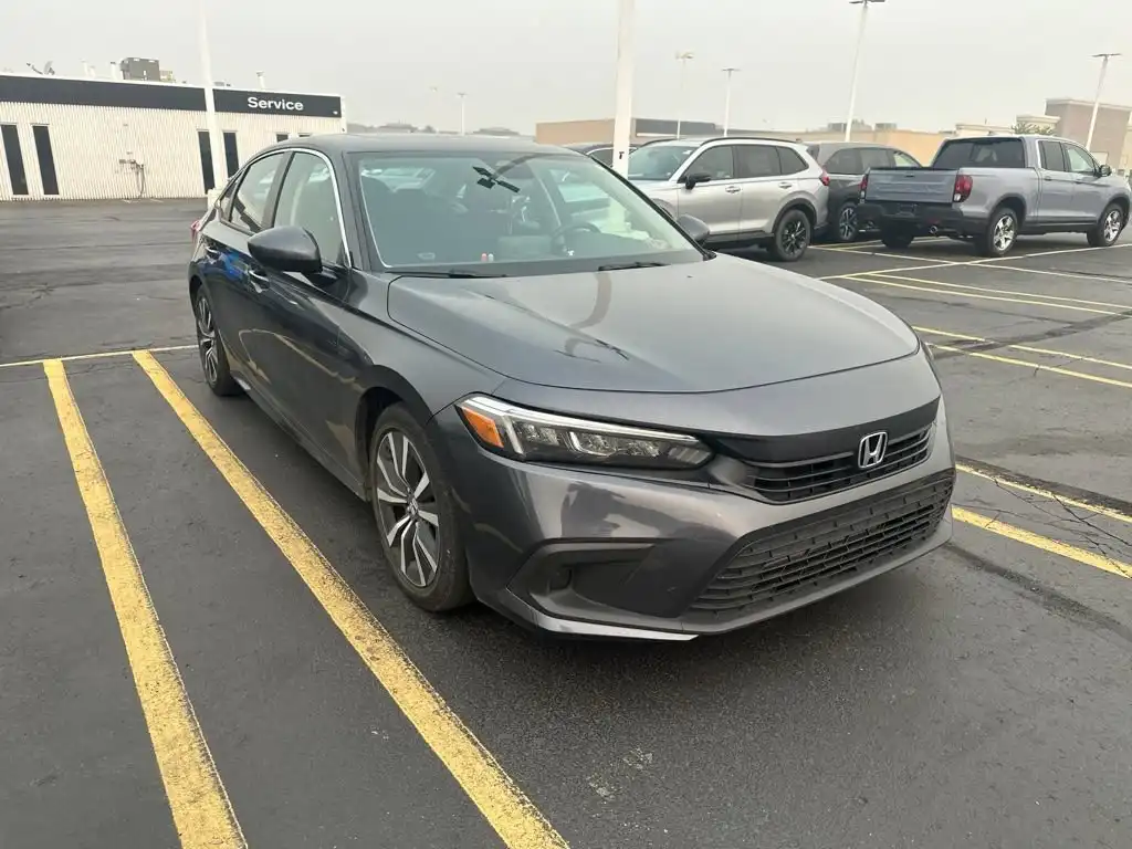 2024 Honda Civic EX CVT's photo