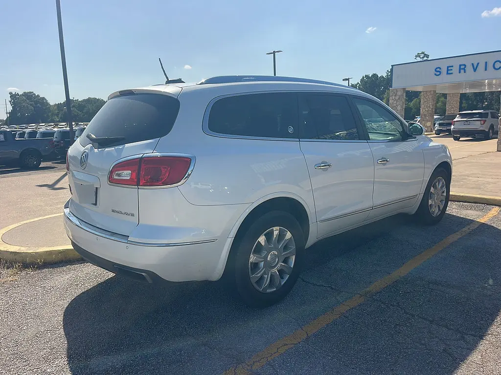 2016 Buick Enclave Premium photo 4