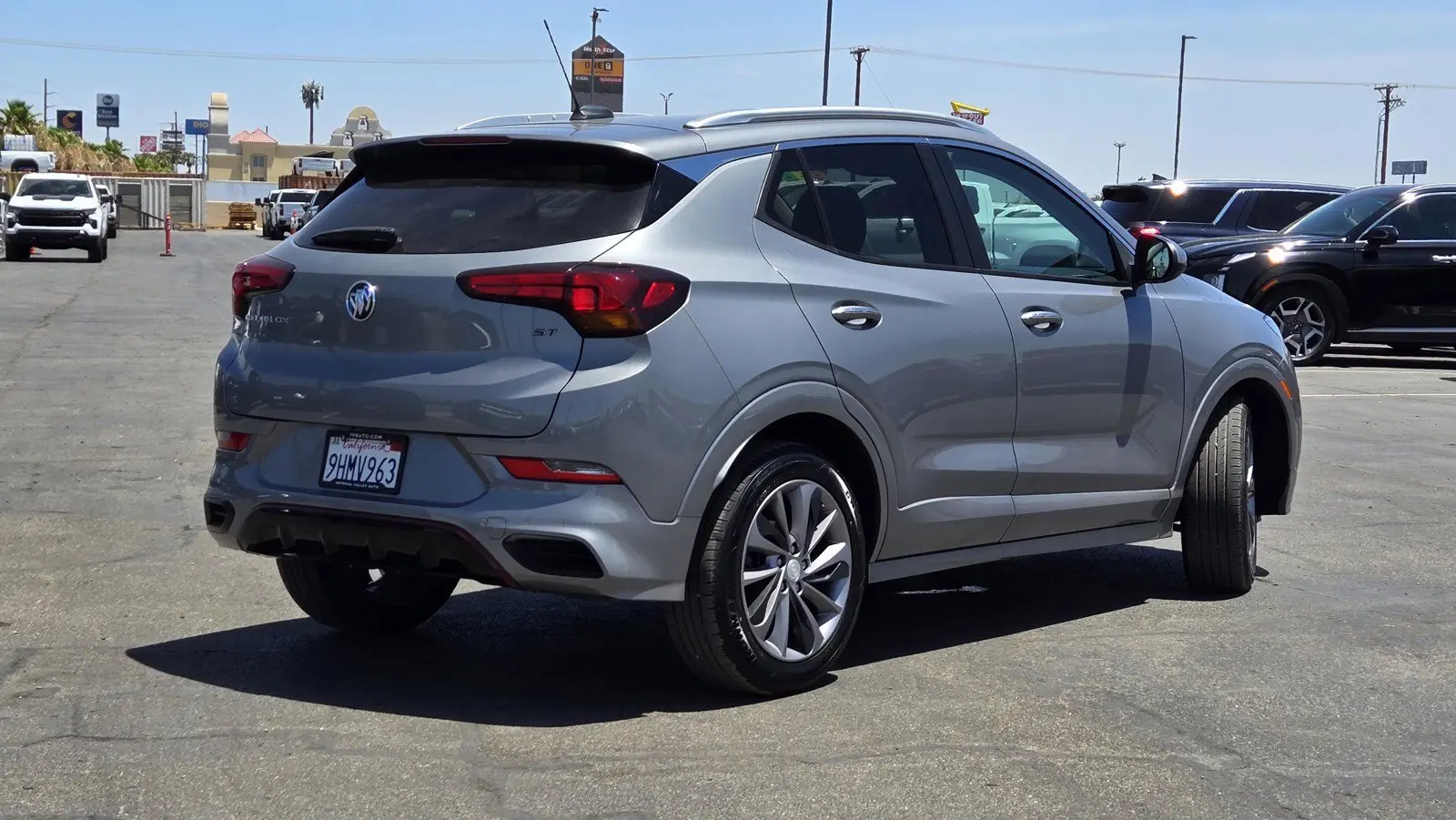 2023 Buick Encore GX Select photo 4