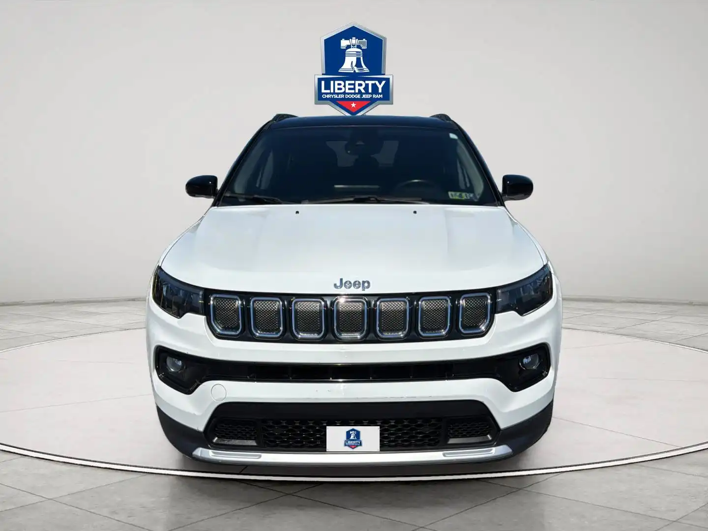 2022 Jeep Compass Limited 4X4's photo