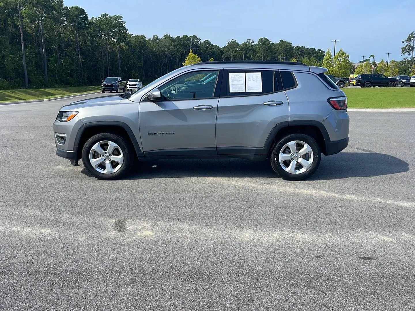 2020 Jeep Compass Latitude 4WD photo 5