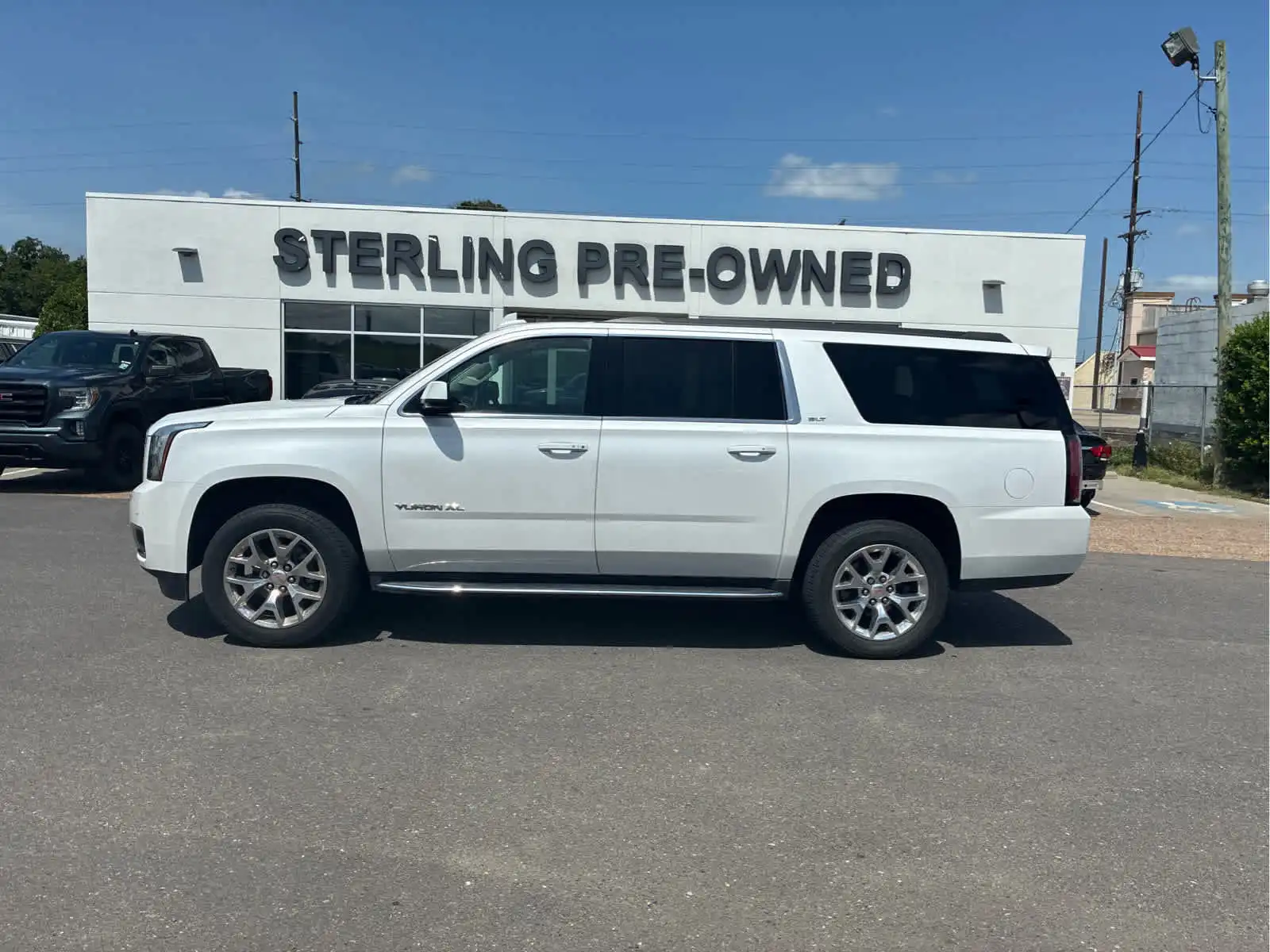 2017 GMC Yukon 2WD SLT's photo
