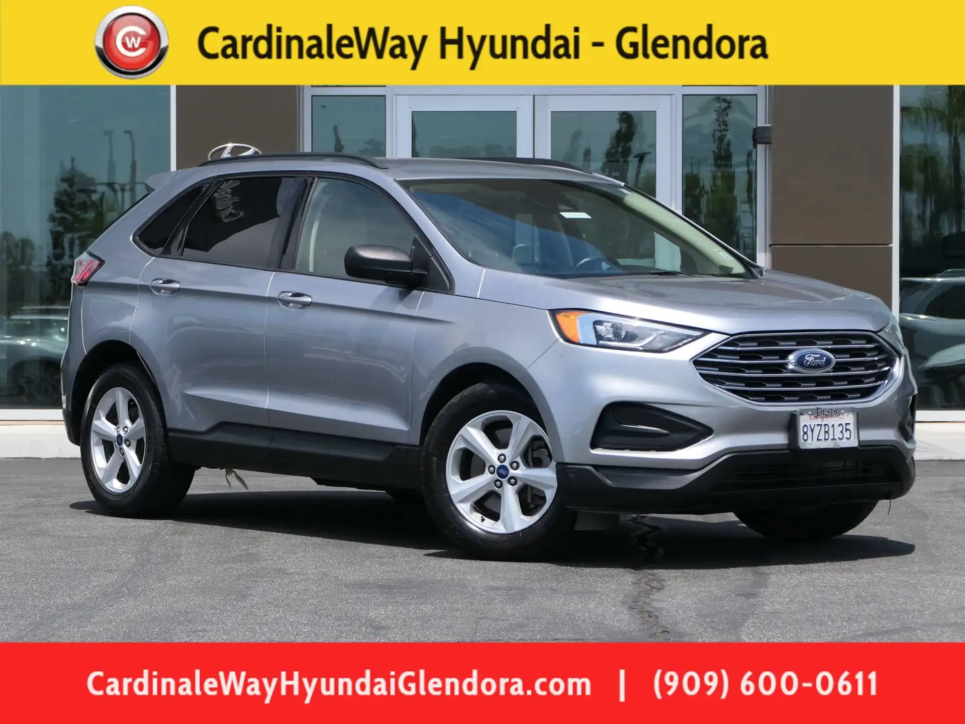 2021 Ford Edge SE's photo