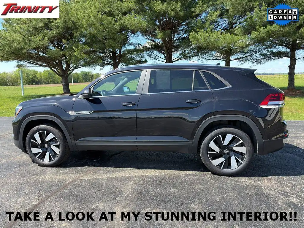2026 Volkswagen Atlas Cross Sport 2.0T SE with Tech's photo